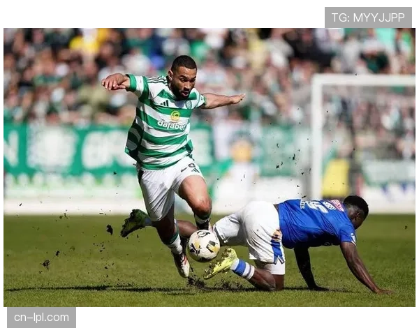 洛博特卡伤缺一个月,那不勒斯中场组织核心告急 洛博特卡伤缺一个月,那不勒斯中场组织核心告急