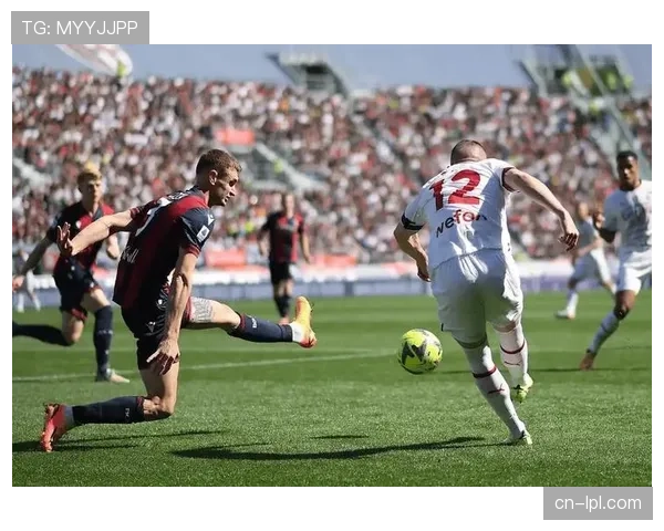 昂热vs里昂：定位球战术执行成比赛关键点